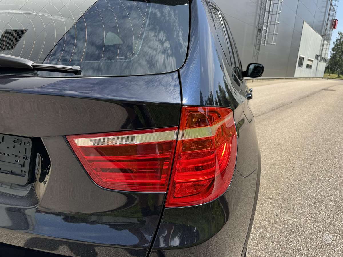 BMW X3, 2.0 l., off-road / crossover