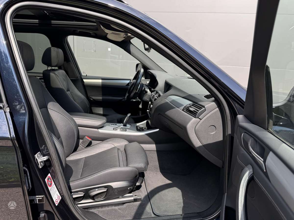 BMW X3, 2.0 l., off-road / crossover