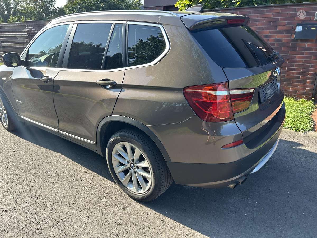 BMW X3, 3.0 l., off-road / crossover