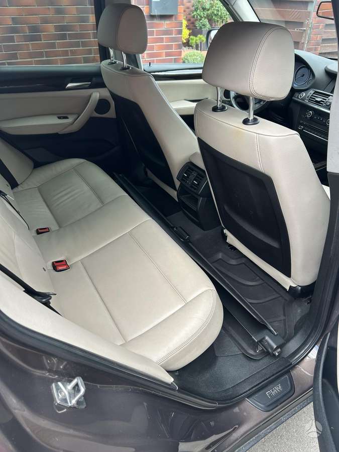 BMW X3, 3.0 l., off-road / crossover
