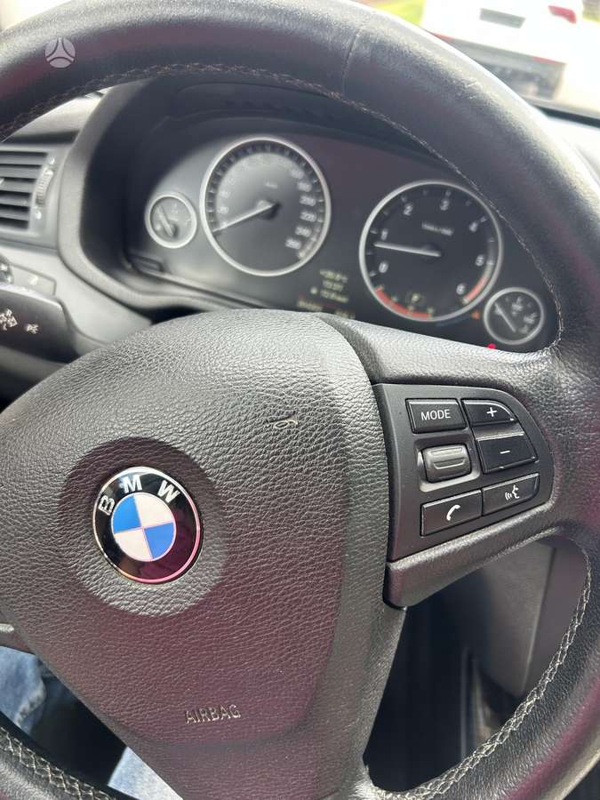 BMW X3, 3.0 l., off-road / crossover