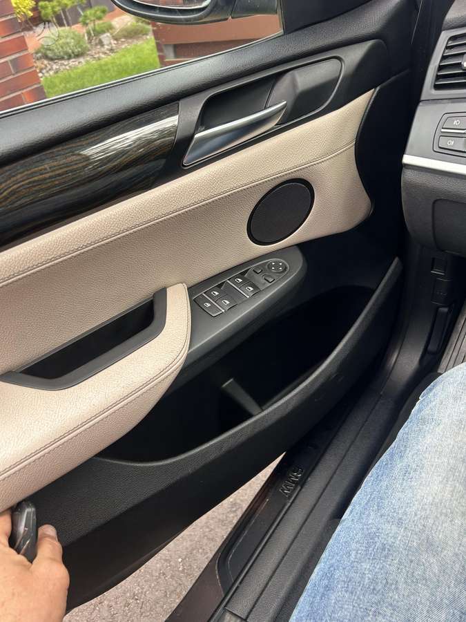 BMW X3, 3.0 l., off-road / crossover