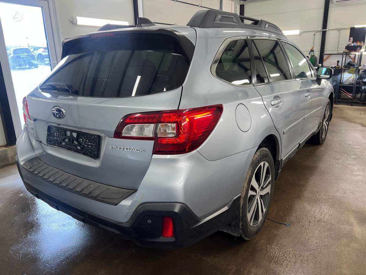 Subaru Outback, 2.5 l., Внедорожник / Кроссовер