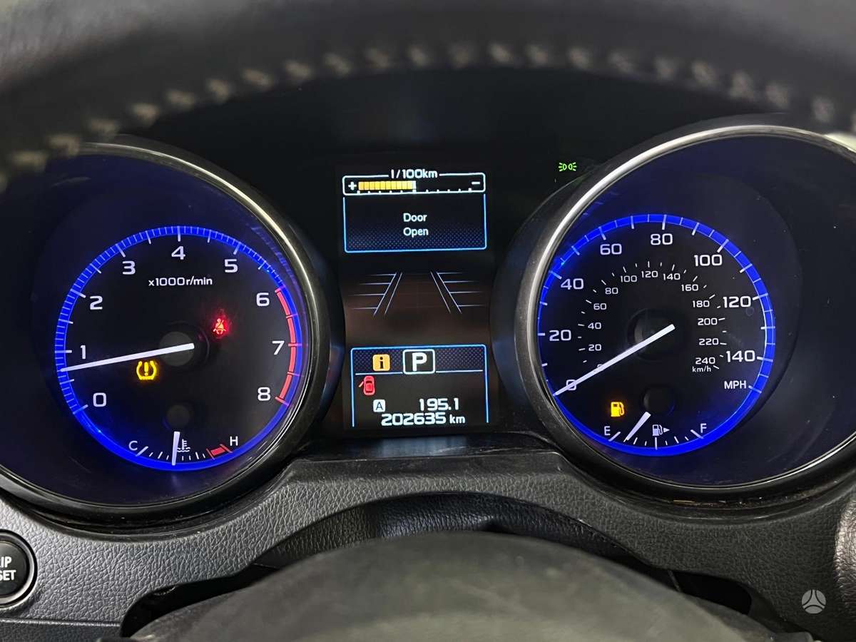 Subaru Outback, 2.5 l., off-road / crossover
