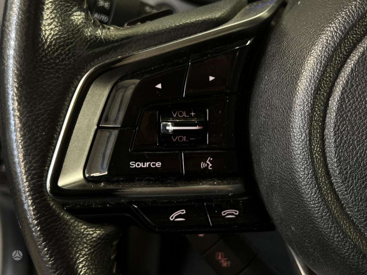 Subaru Outback, 2.5 l., off-road / crossover