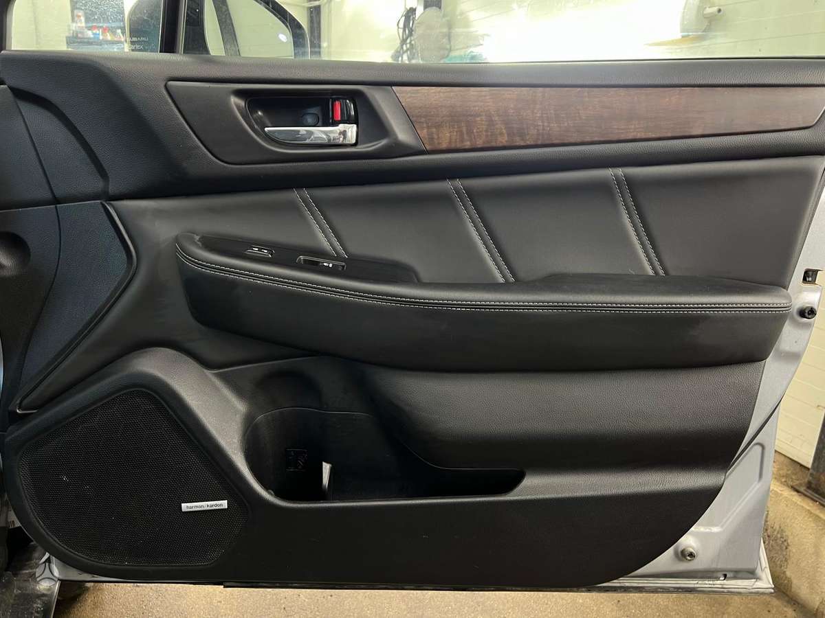 Subaru Outback, 2.5 l., Внедорожник / Кроссовер