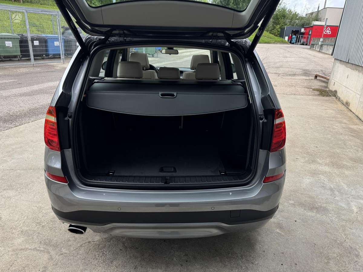 BMW X3, 2.0 l., off-road / crossover