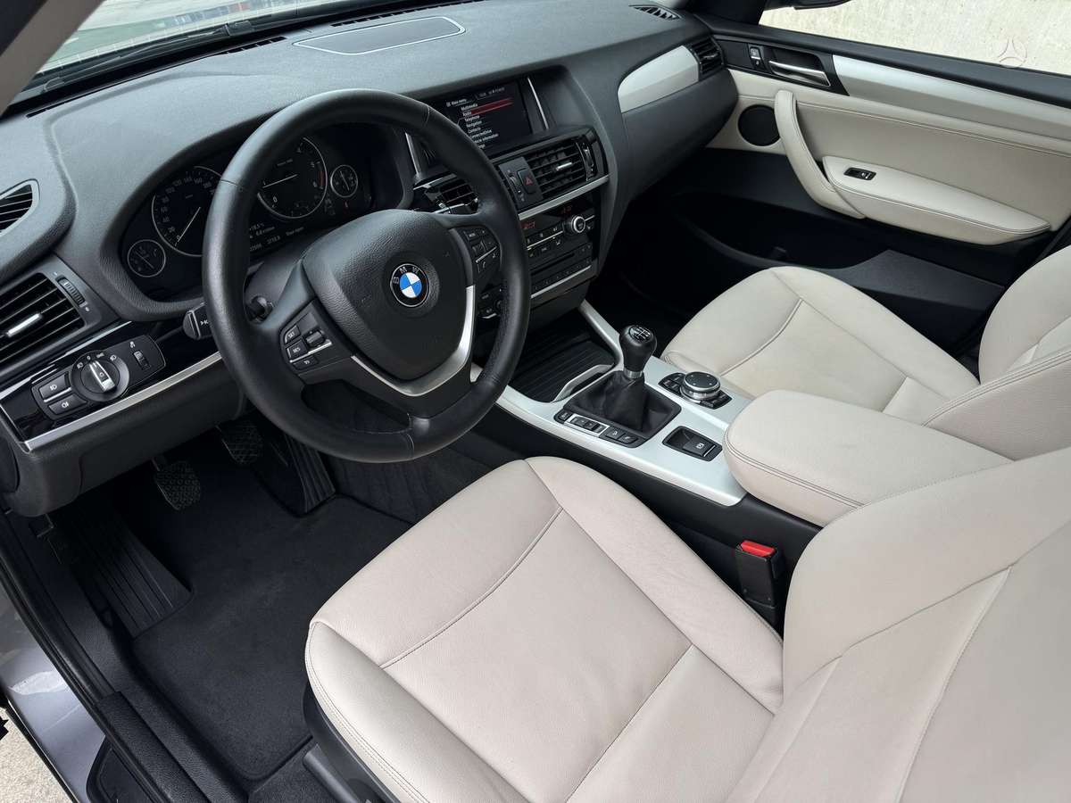BMW X3, 2.0 l., off-road / crossover