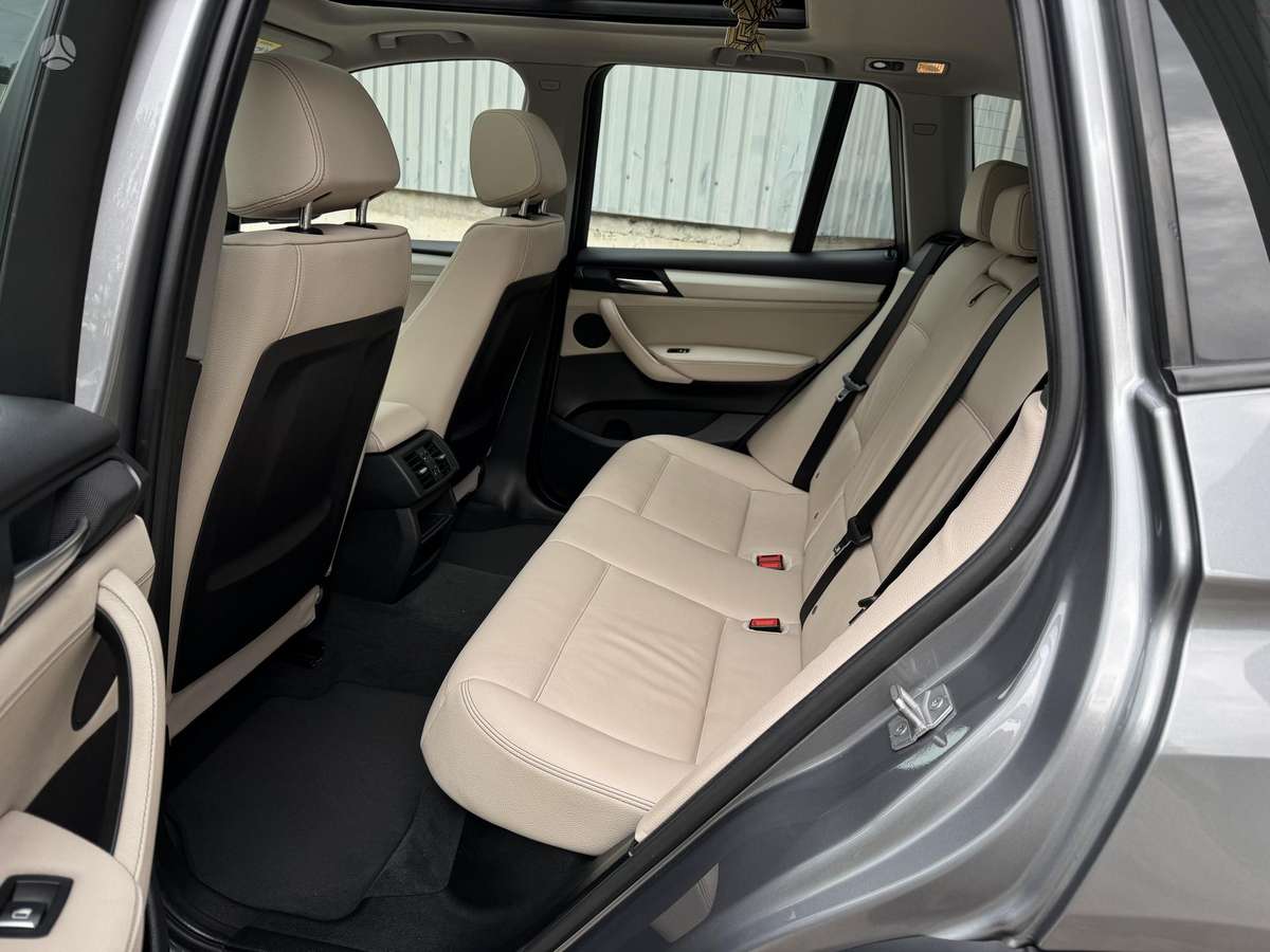 BMW X3, 2.0 l., off-road / crossover