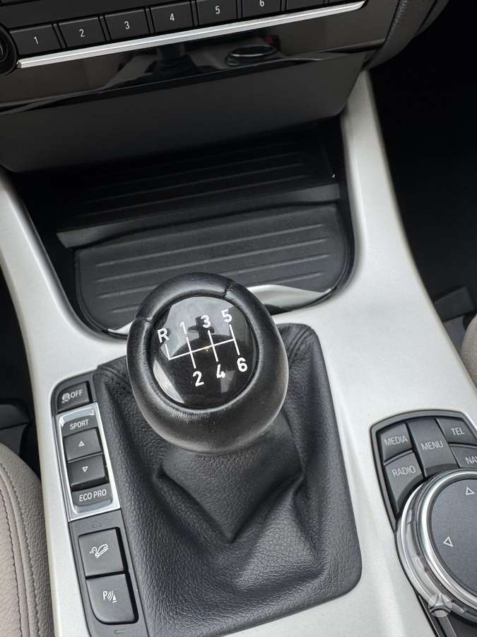 BMW X3, 2.0 l., off-road / crossover