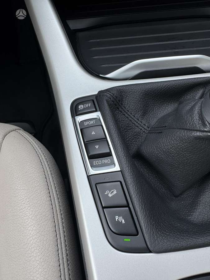 BMW X3, 2.0 l., off-road / crossover