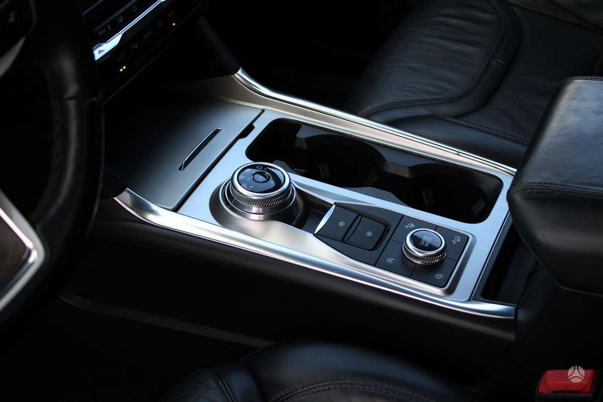 Ford Explorer, 3.0 l., Внедорожник / Кроссовер