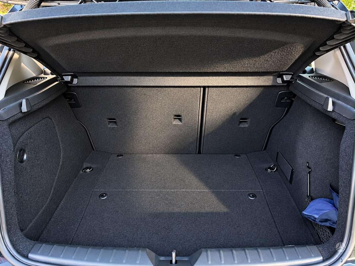 BMW 118, 2.0 l., Хэтчбек