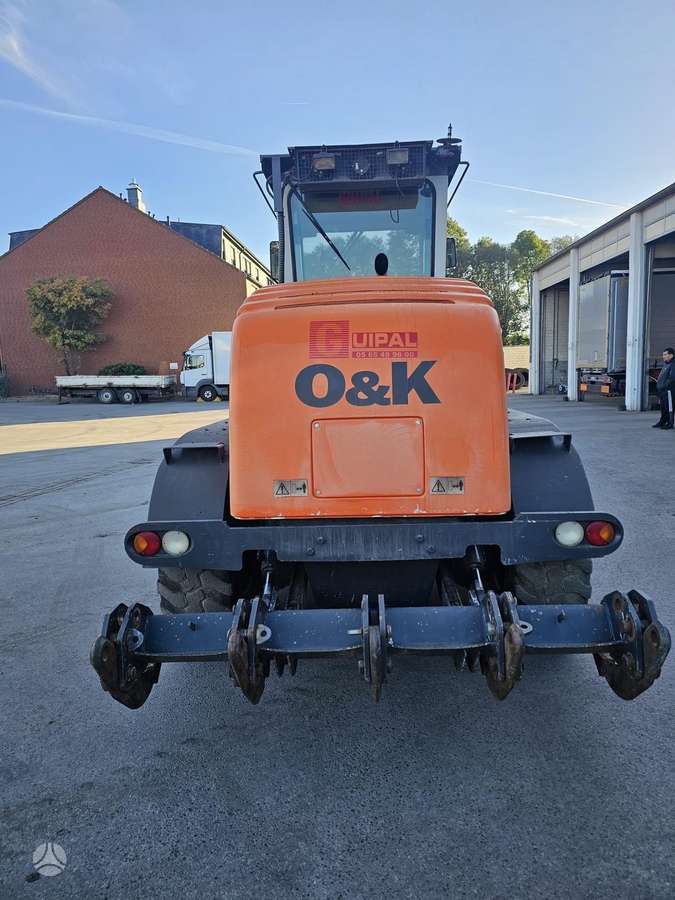 O&K F106.6, грейдеры