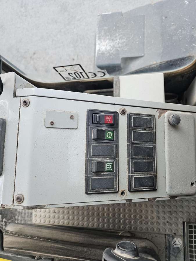 O&K F106.6, grader