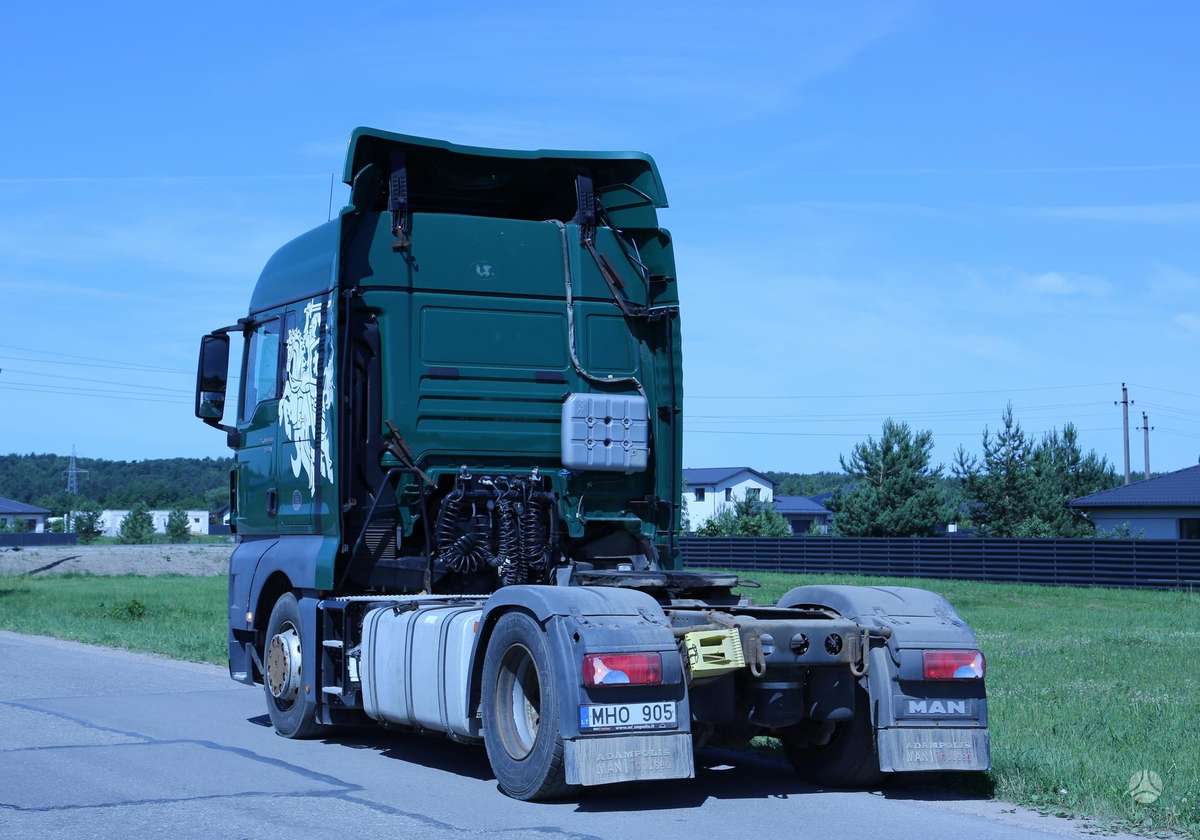 MAN TGX, 2 спальных места