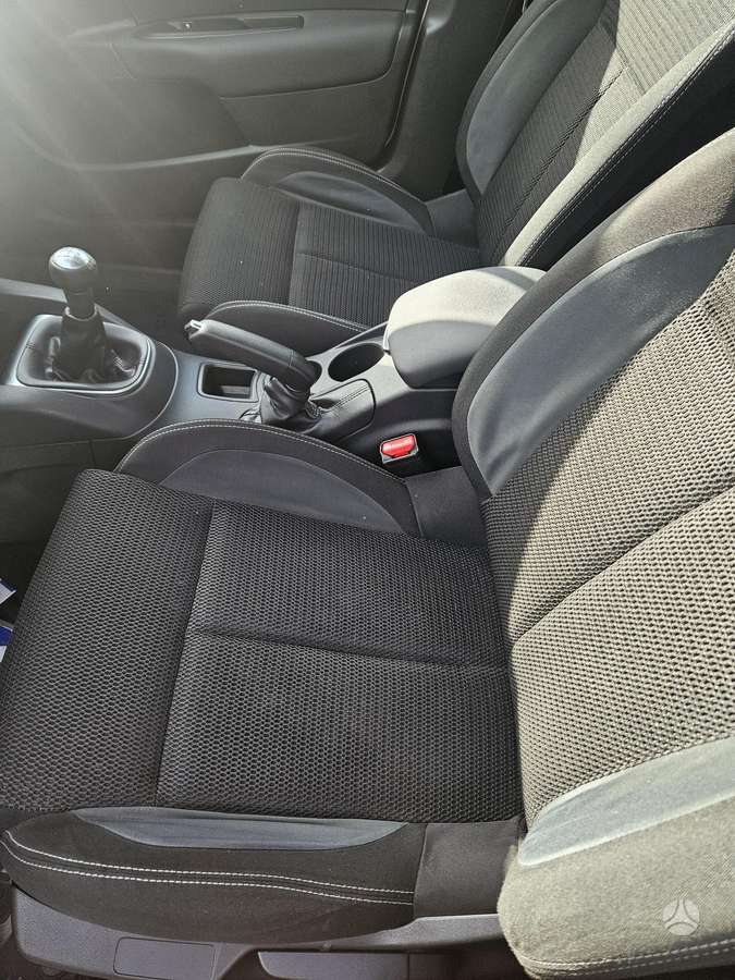Citroen C4, 1.6 l., Хэтчбек