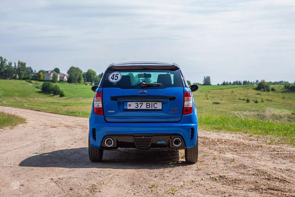 Ligier JS50, Седан