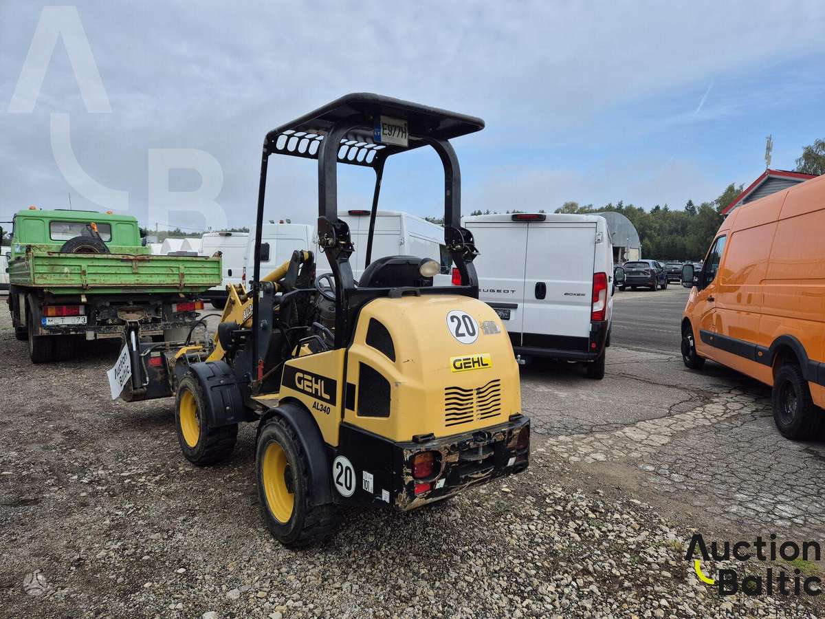 GEHL AL 340, frontal loader
