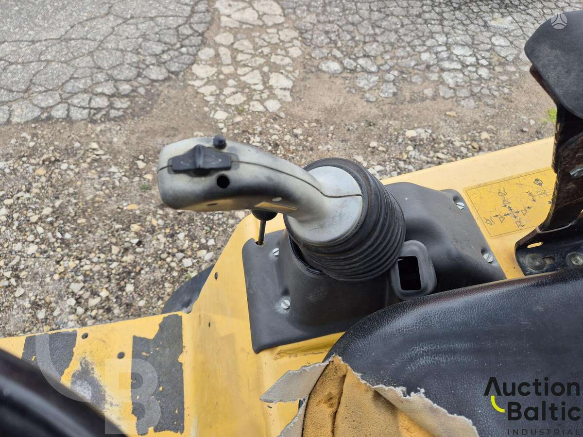 GEHL AL 340, frontal loader