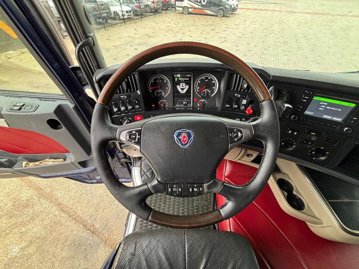 Scania R 580 8x4, dumpers / tippers