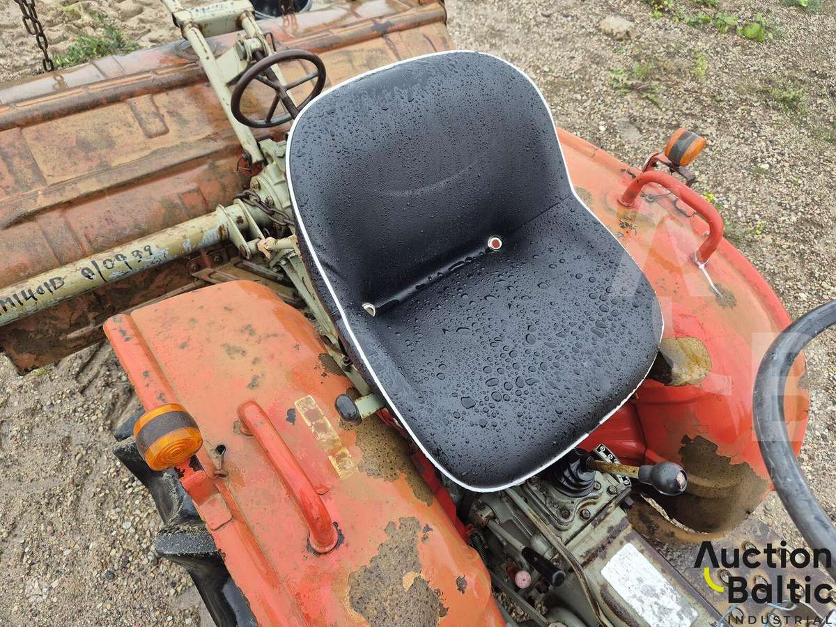Yanmar YM 1401 D, tractors