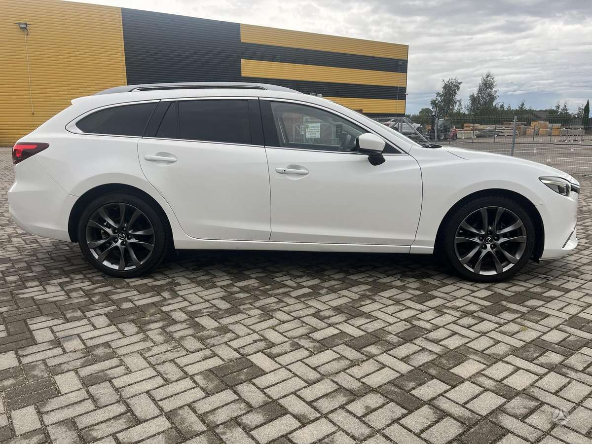 Mazda 6, 2.2 l., universalas