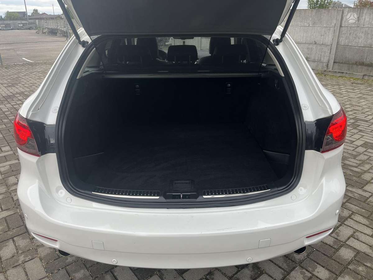 Mazda 6, 2.2 l., wagon