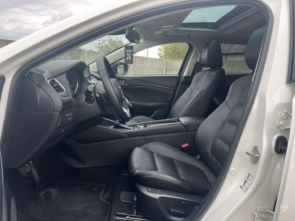 Mazda 6, 2.2 l., wagon