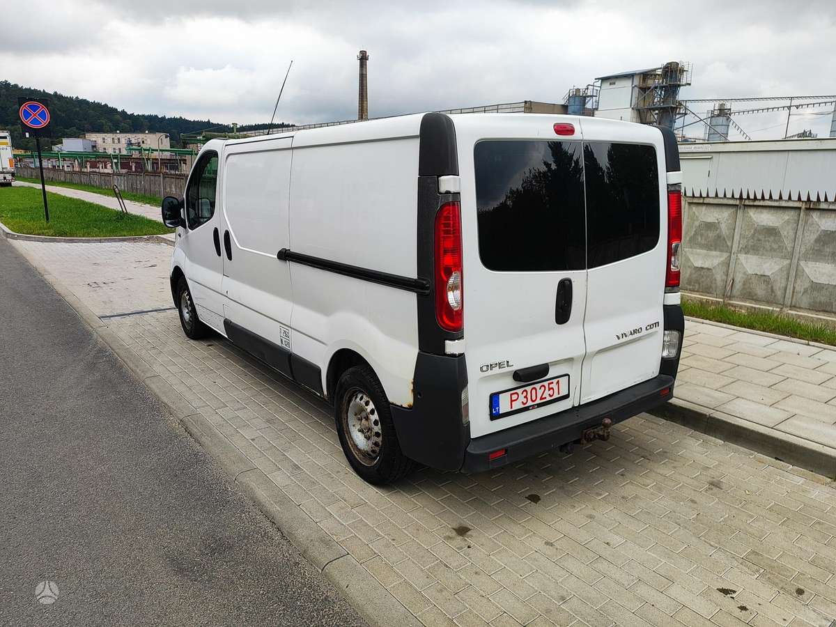 Opel Vivaro, 2.0 l., cargo van
