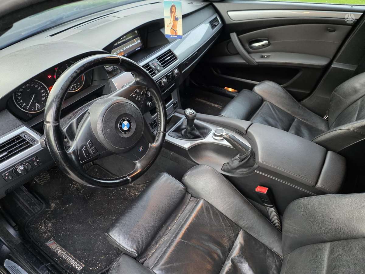 BMW 520, 2.0 l., wagon