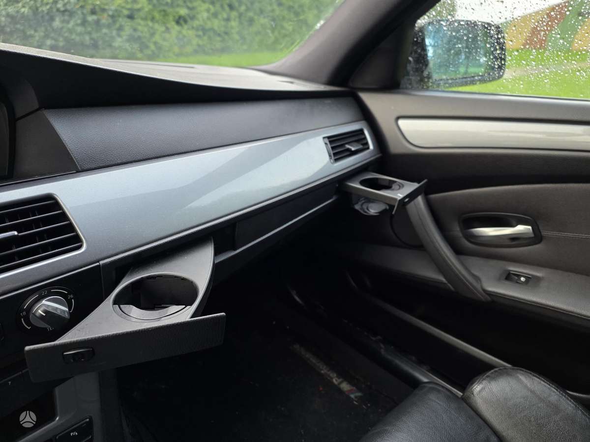 BMW 520, 2.0 l., wagon