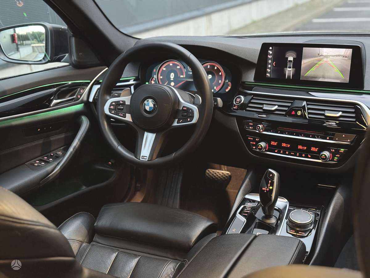 BMW 520, 2.0 l., wagon