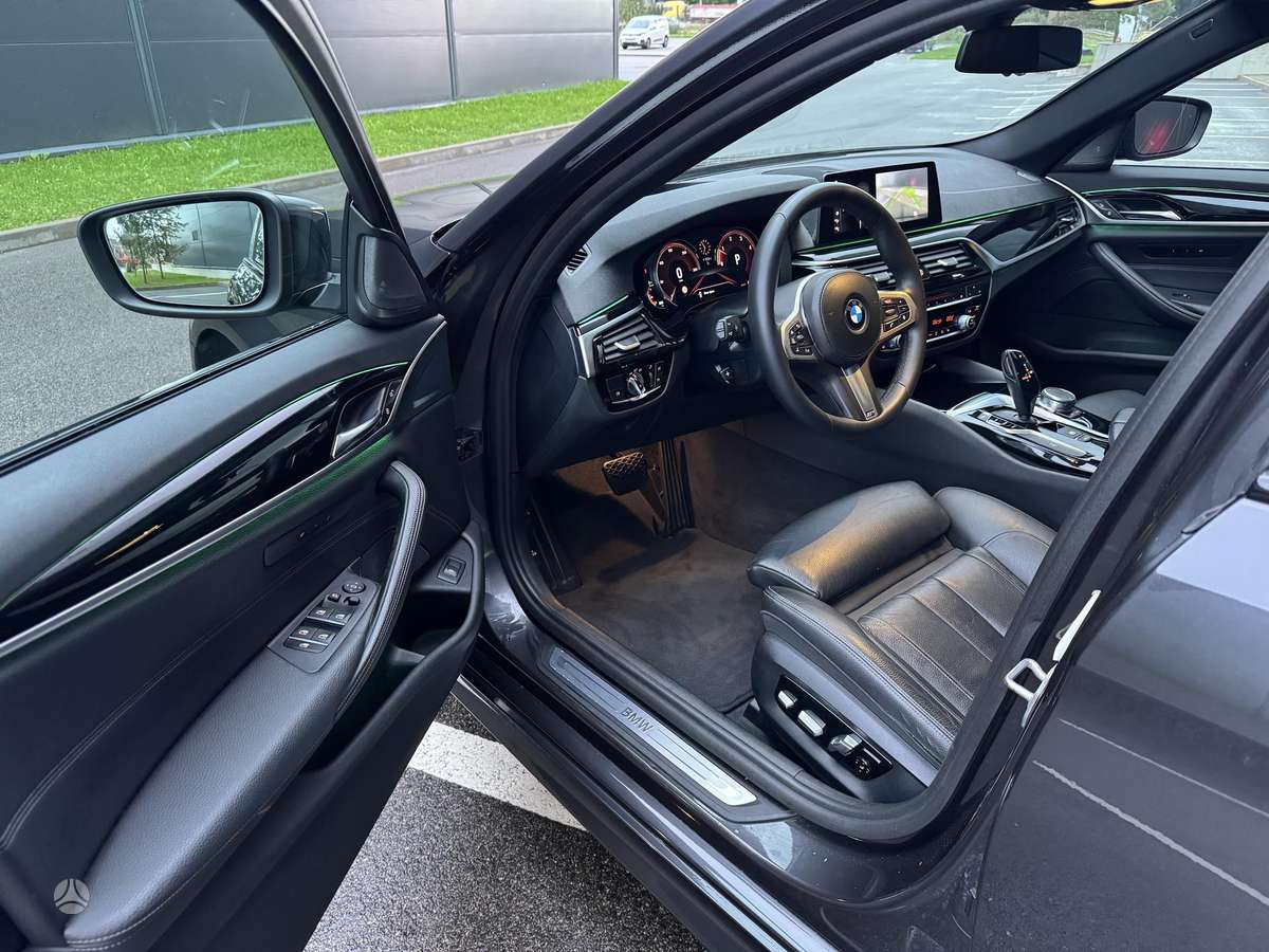 BMW 520, 2.0 l., wagon