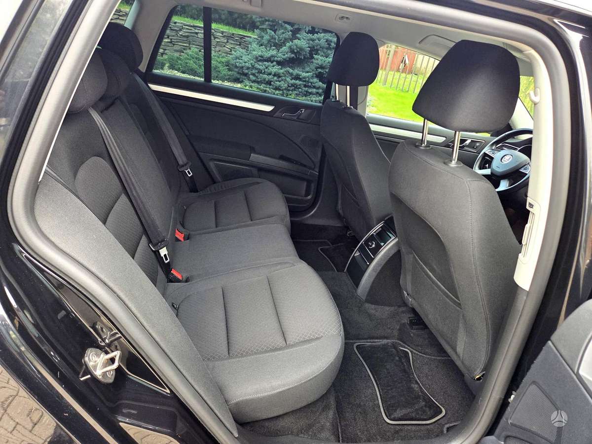 Skoda Superb, 2.0 l., wagon
