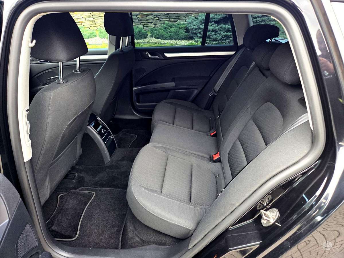 Skoda Superb, 2.0 l., wagon