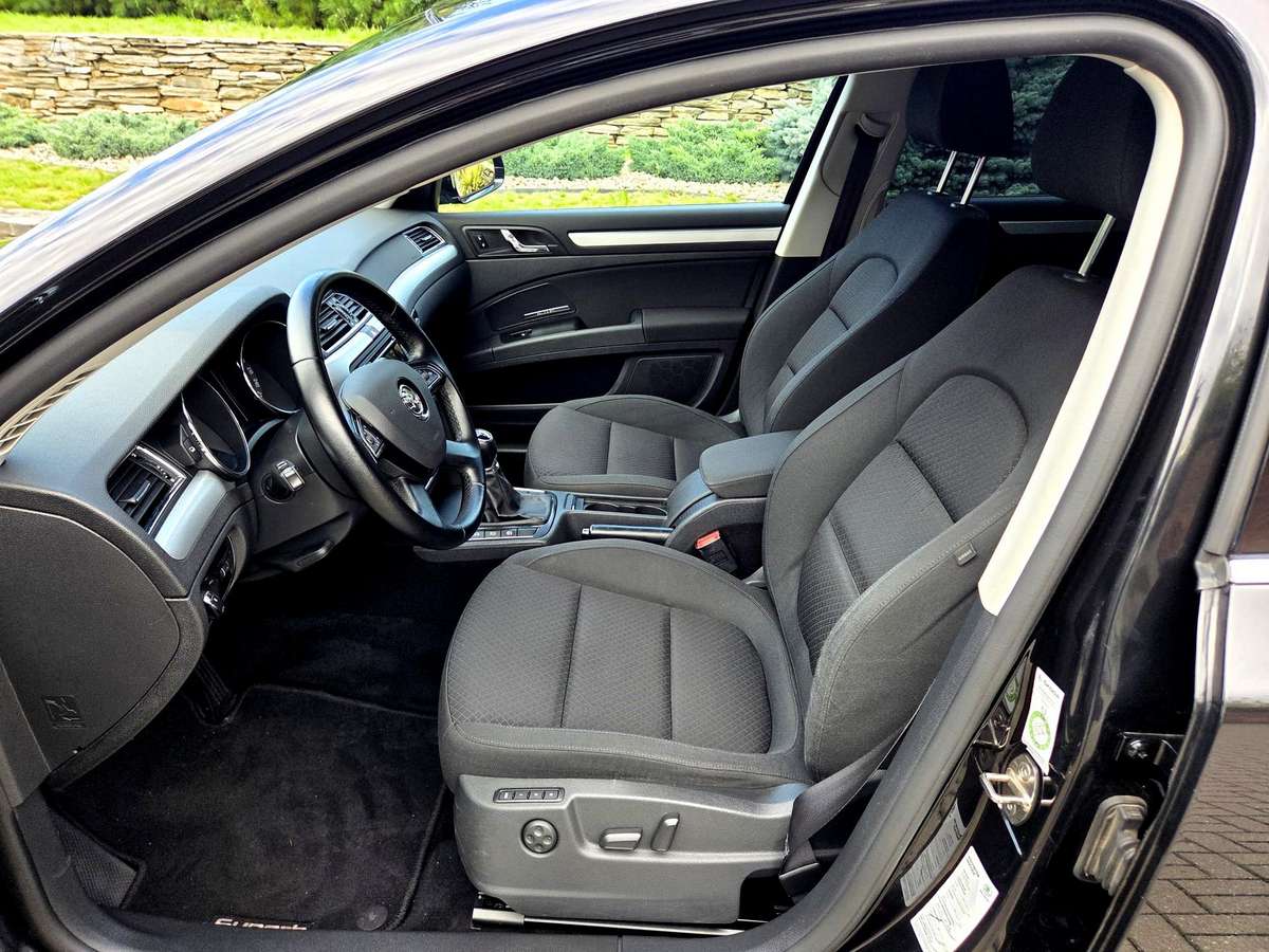 Skoda Superb, 2.0 l., wagon