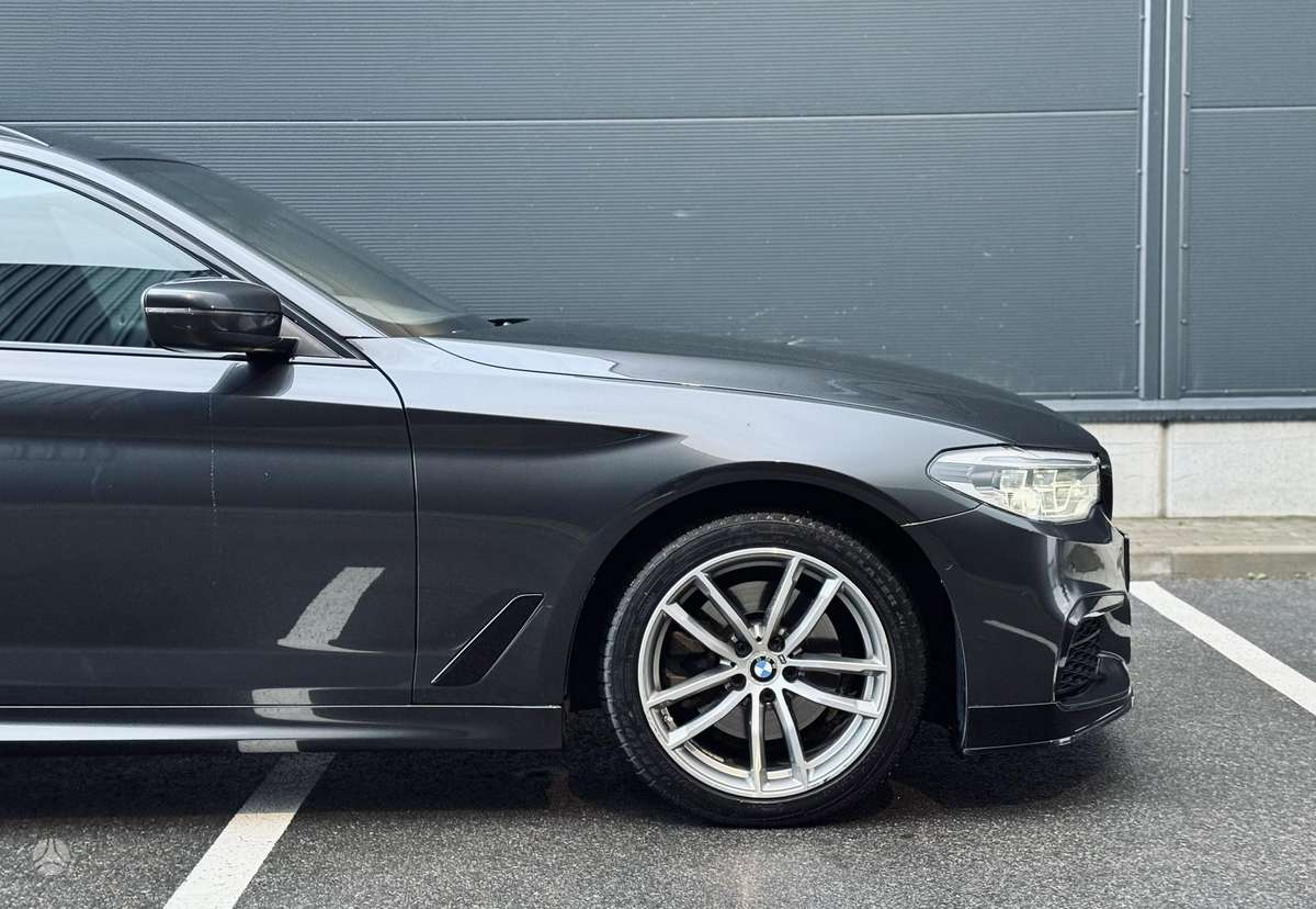 BMW 520, 2.0 l., wagon