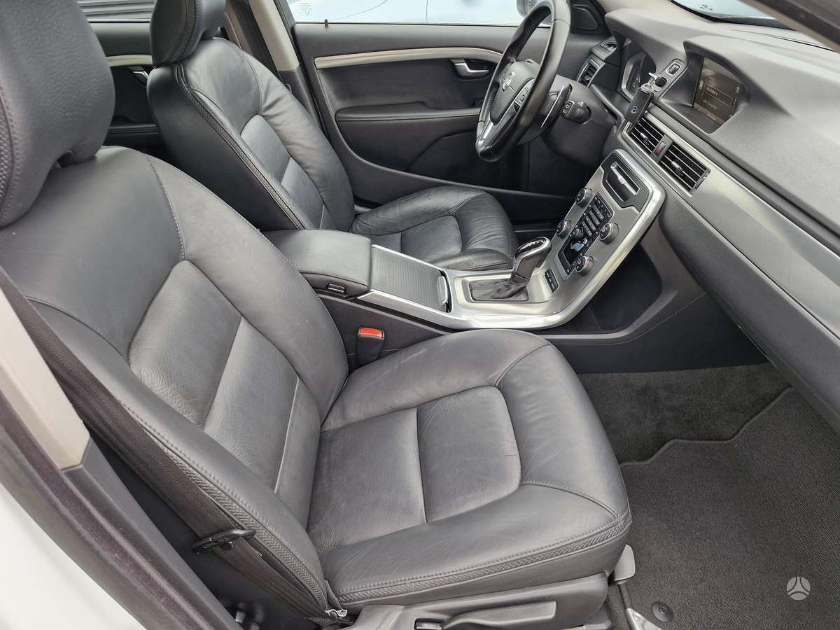 Volvo XC70, 3.0 l., Универсал