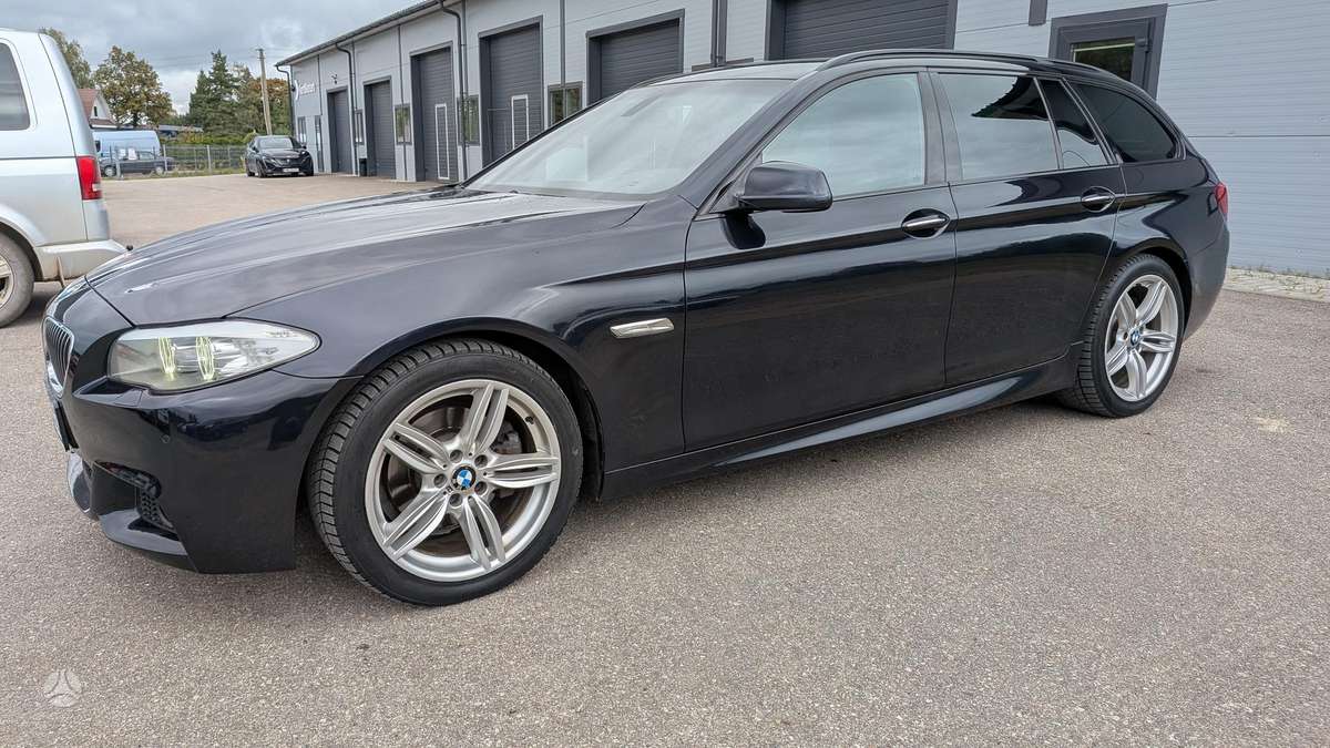 BMW 520, 2.0 l., universalas