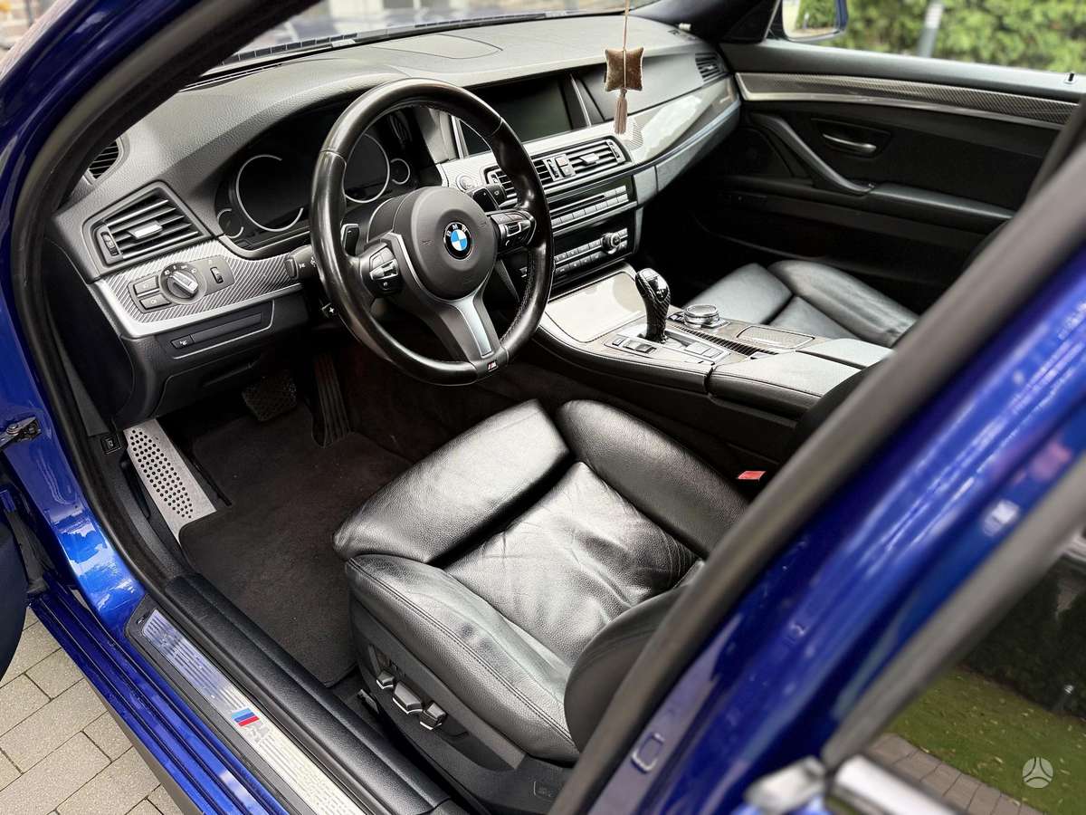 BMW 535, 3.0 l., Седан
