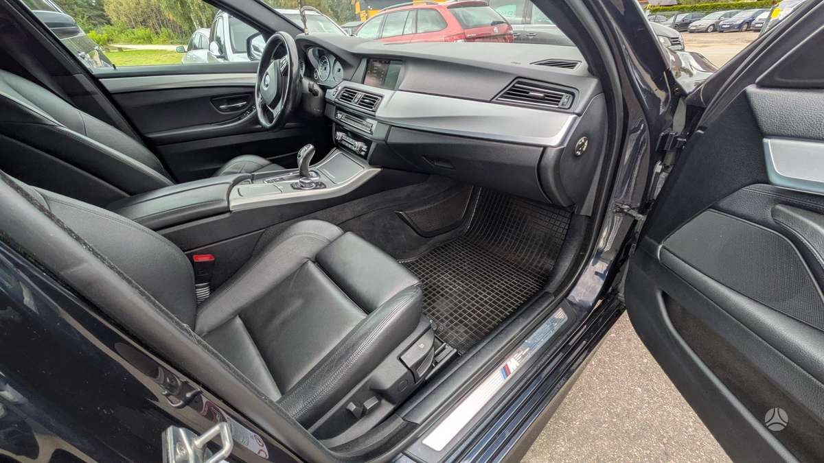 BMW 520, 2.0 l., wagon