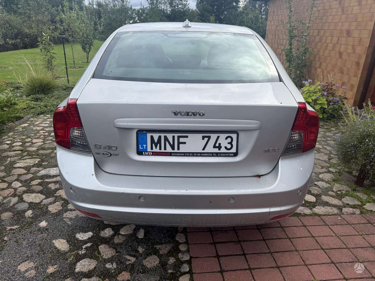 Volvo S40, 2.0 l., Седан