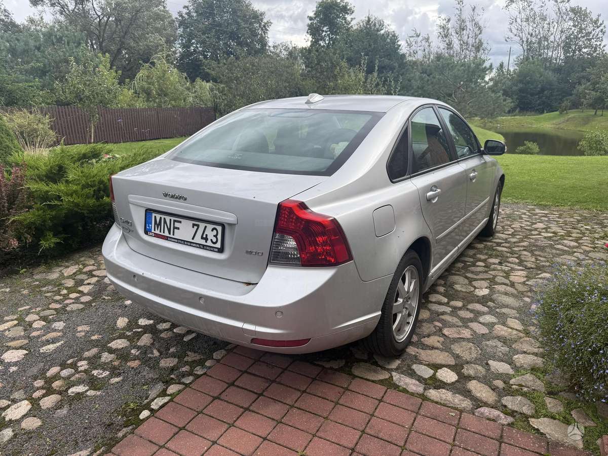 Volvo S40, 2.0 l., Седан