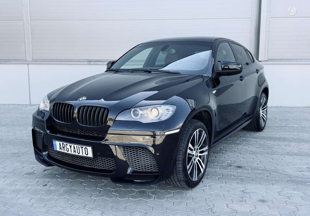 BMW X6, 3.0 l., off-road / crossover