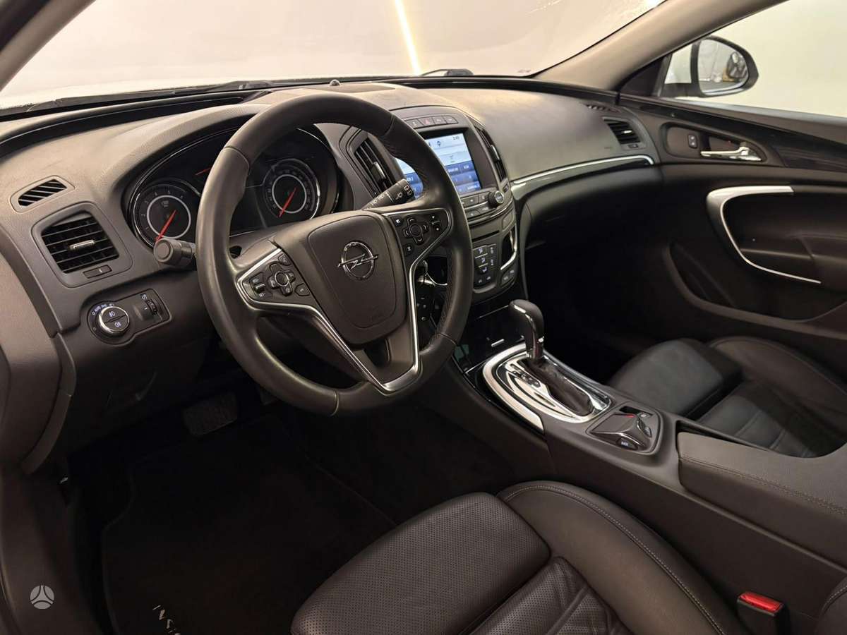 Opel Insignia, 2.0 l., Универсал