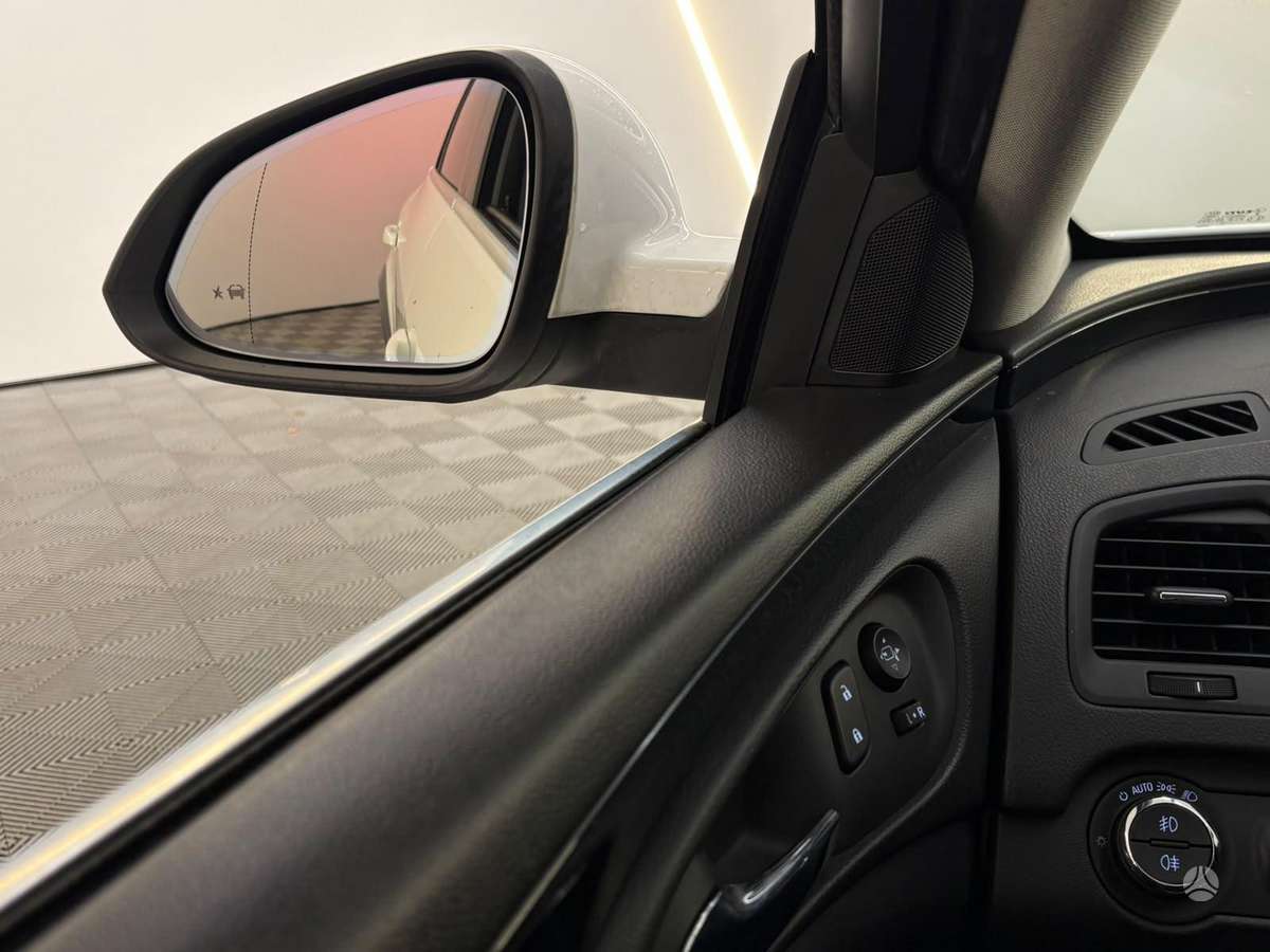 Opel Insignia, 2.0 l., Универсал
