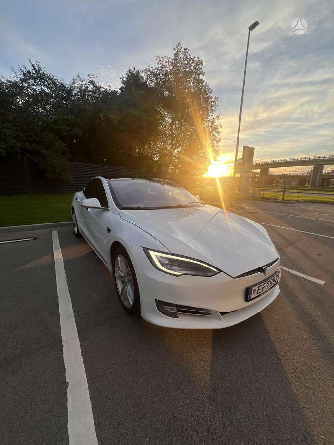 Tesla Model S, 75 kWh, sedanas