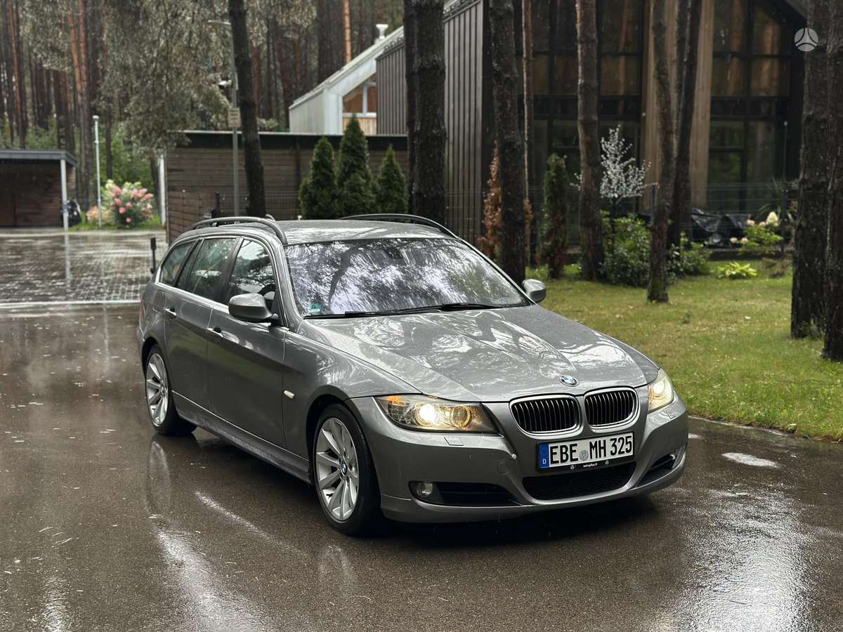 BMW 325, 3.0 l., wagon