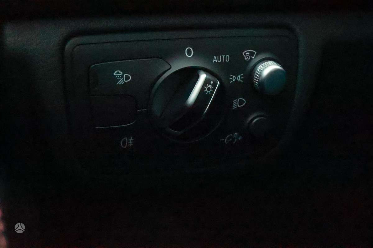 Audi A6, 3.0 l., universalas
